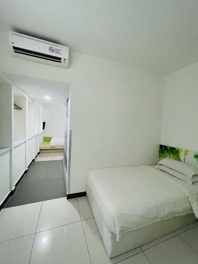 Green Apple Boutique Hotel Kota Kinabalu Bagian luar foto